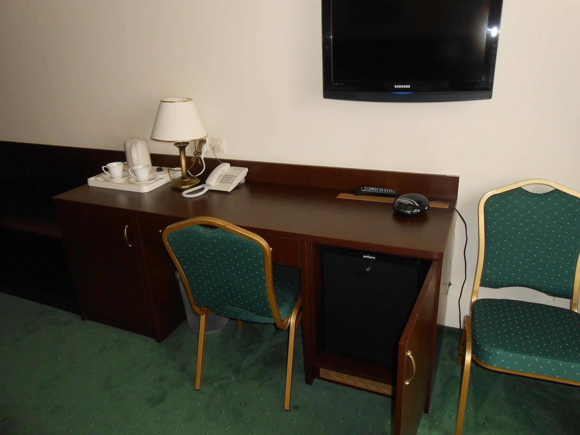 קאוצ'ן Hotel Koch מראה חיצוני תמונה